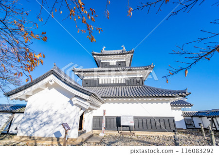 Shirakawa Komine Castle Three-story Turret 116083292