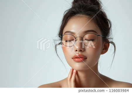 Beauty Asian women spa skin healthy 116083984