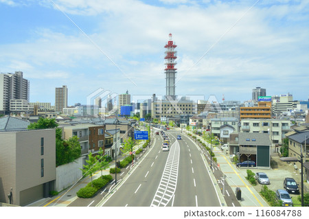 從JR東日本越後線越後赤塚站到新潟站的車窗看到的景色（2022年夏季） 116084788
