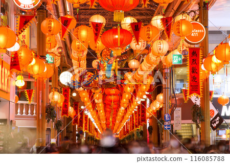 Nagasaki lantern festival shopping street 116085788
