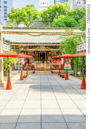 Osaka City, Kita Ward, Sonezaki, Tsuyutenjin Shrine (Ohatsutenjin, the site of the "Love Suicides at Sonezaki"), worship hall 116086028