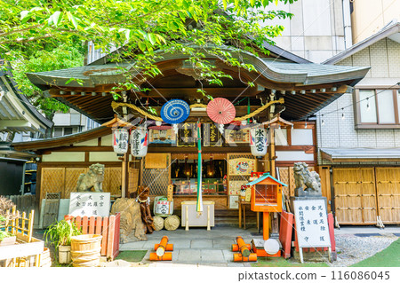 大阪市北區曾根崎、露湯天神社、金刀平神社、水天神社 116086045