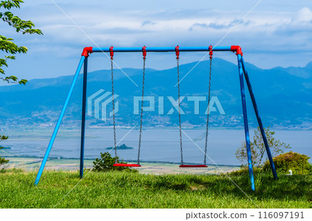 Azuma, a village of fresh green pastures [Unzen City, Nagasaki Prefecture] 116097191