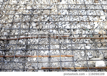 Reinforcement before pouring concrete, concrete floor 116098109