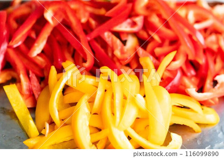 Plenty of vegetables, paprika, red and yellow, chopped vegetables 116099890