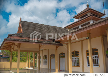 Beautiful mosque building with local traditional nuances 116101558