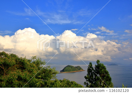 瀨戶內海上空的雲牆 116102120