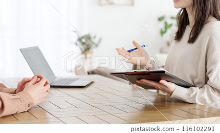 女人訪問男人 116102291