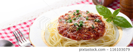 spaghetti with meat sauce spaghetti with meat sauce 116103079