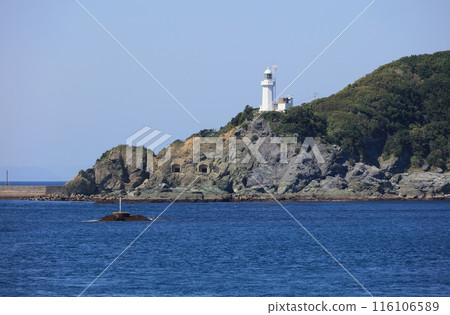 The westernmost point of Shikoku, Sadamisaki Lighthouse and the remains of a former army battery 116106589