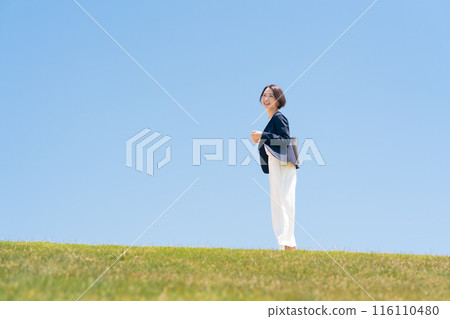 Women Business Blue Sky Women Business Blue Sky 116110480