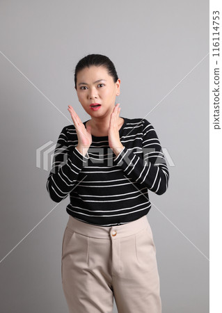 40s Asian Woman 116114753