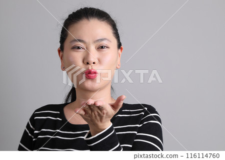 40s Asian Woman 40s Asian Woman 116114760