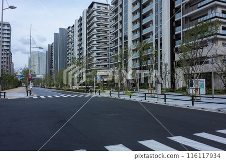 Harumi Flag apartments, redevelopment of the former Athletes Village site, tower apartments on the bay side, 116117934