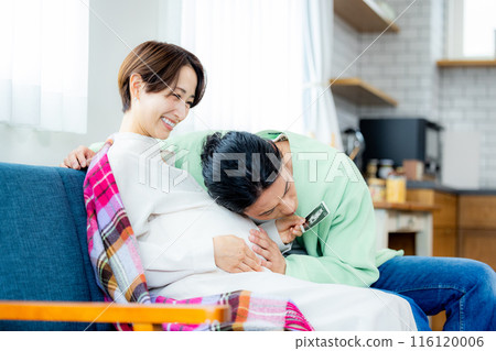 Couple pregnancy Couple pregnancy 116120006