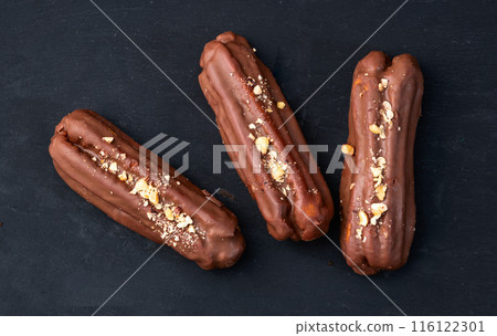 Classic french chocolate eclair Classic french chocolate eclair 116122301