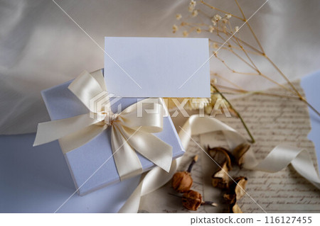 A gift with a message A gift with a message 116127455