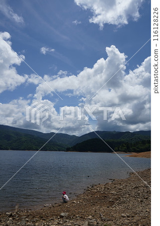 Midsummer lakeside, Arimine Dam 3 116128226