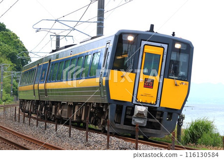 [JR West] Kiha 187 Series "Super Oki" and Lake Shinji (San'in Main Line: Kimachi - Tamatsukuri Onsen) 116130584