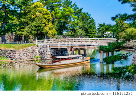 島根松江城北小門橋和堀川遊船 島根松江城北小門橋和堀川遊船 116131285
