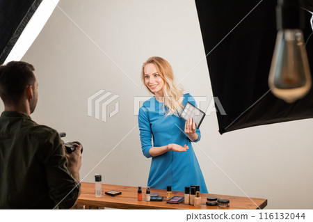 pretty fasion girl pointing at eyeshade pretty fasion girl pointing at eyeshade 116132044