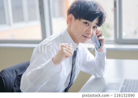 Smartphone, PC and businessman Smartphone, PC and businessman 116132890