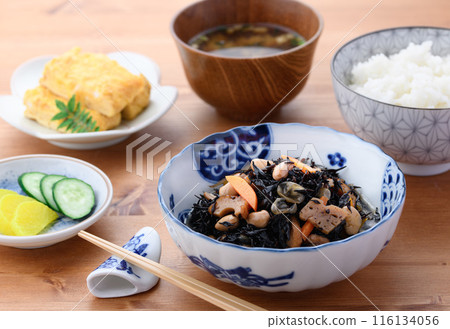 Simmered hijiki Japanese breakfast image Simmered hijiki Japanese breakfast image 116134056