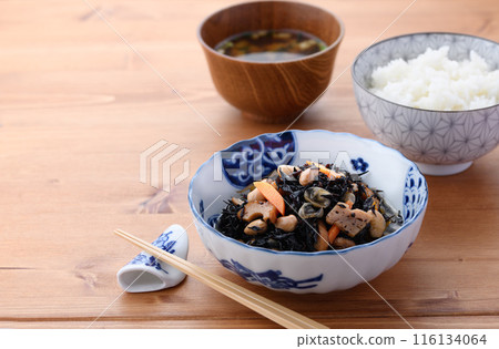 Simmered hijiki Japanese breakfast image Simmered hijiki Japanese breakfast image 116134064