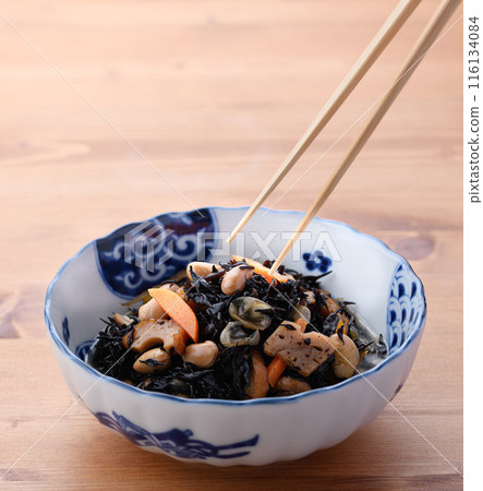 simmered hijiki simmered hijiki 116134084