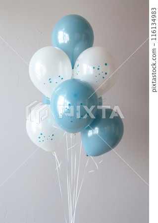 Elegant Blue and White Balloon Bouquet for Celebrations 116134983