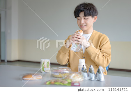 Fried noodles bread and young man Fried noodles bread and young man 116141721