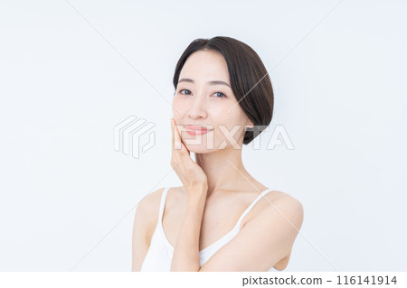 Middle-aged women's beauty 116141914