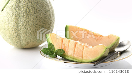 Very sweet Yubari melon (white background) Very sweet Yubari melon (white background) 116143018