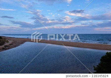 Tidal flow - Torquay Tidal flow - Torquay 116145824