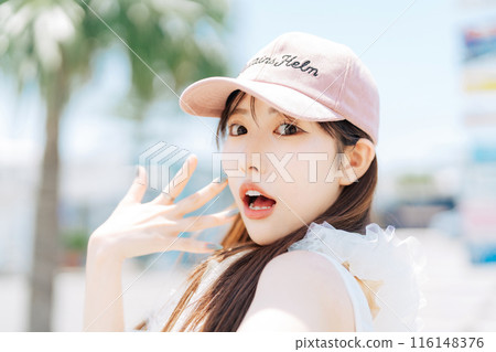 韓國時尚年輕女孩 韓國時尚年輕女孩 116148376