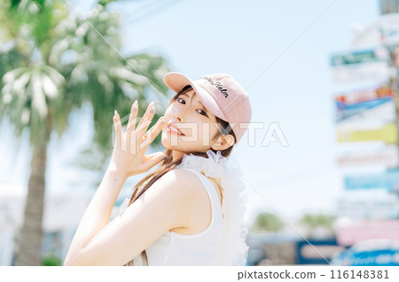 Korean fashion young girl Korean fashion young girl 116148381