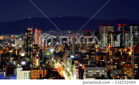 Night view of Osaka 116152484