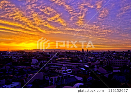 動盪的天空 116152657