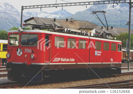 Six-axle high-power articulated electric locomotive, front view Six-axle high-power articulated electric locomotive, front view 116152688