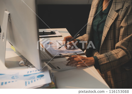 Team of business people working together in the meeting room office, teamwork background charts and graphs banner, double exposure successful teamwork,business planning concept. 116153088