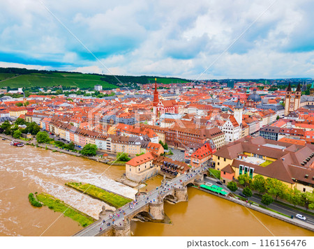 Main river and Wurzburg old town 116156476