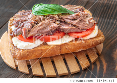 Sandwich with pulled pork Sandwich with pulled pork 116160341