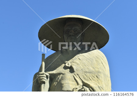 大阪四天王寺的親鸞雕像 116164576