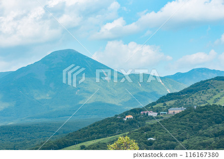 A view from the top of the mountain 116167380