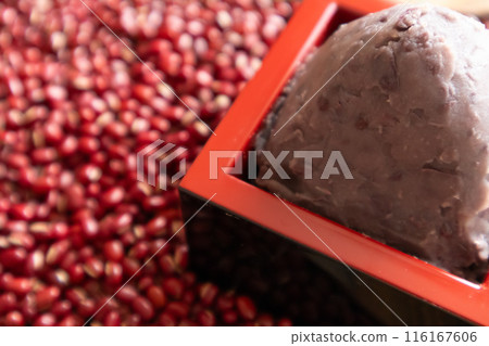 Red beans and bean paste 116167606