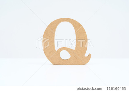 字母“Q”木塊 字母“Q”木塊 116169463