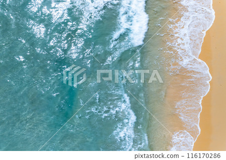 Top view Beach waves background, Natural background, photo sea waves texture background 116170286