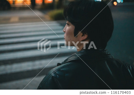 夜晚 男人 男 116170403