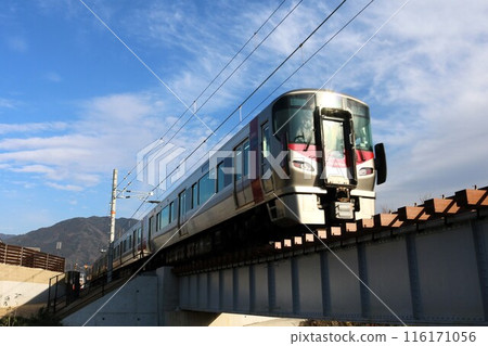 [JR西日本]227系～Red Wing～（神部線：安藝龜山～河戶本町河） 116171056