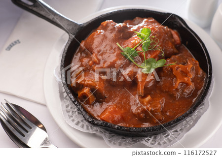 Red wine baked oxtail Red wine baked oxtail 116172527
